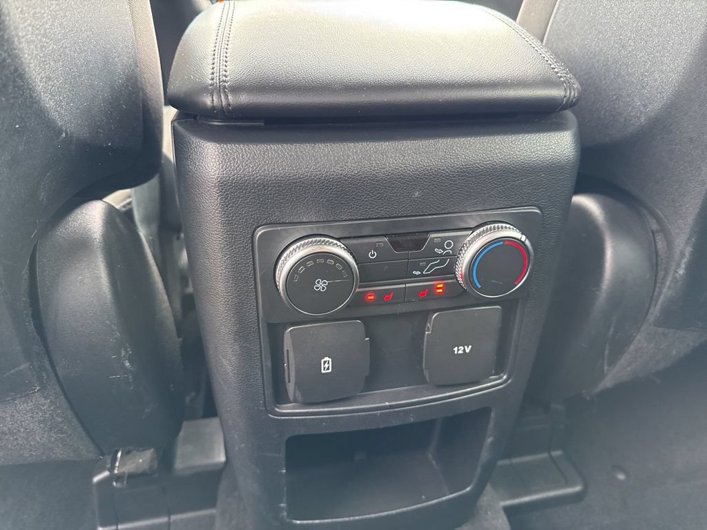 Used 2020 Ford Explorer XLT w/ Comfort Package AWD/4WD image 13