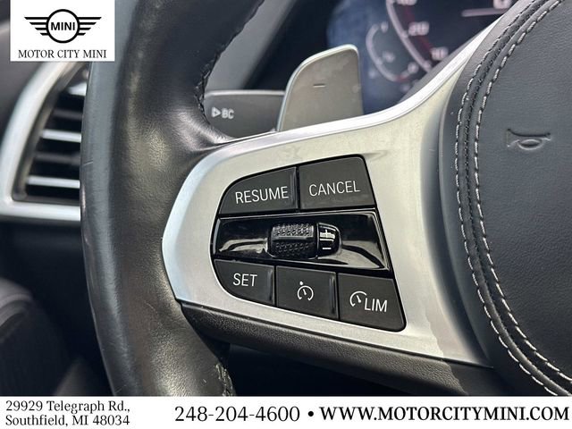 Used 2022 BMW X7 M50i w/ Executive Package image 27