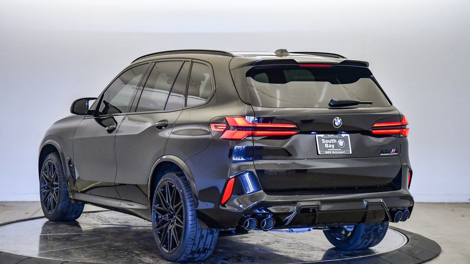 New 2026 BMW X5 M Competition w/ Executive Package image 2