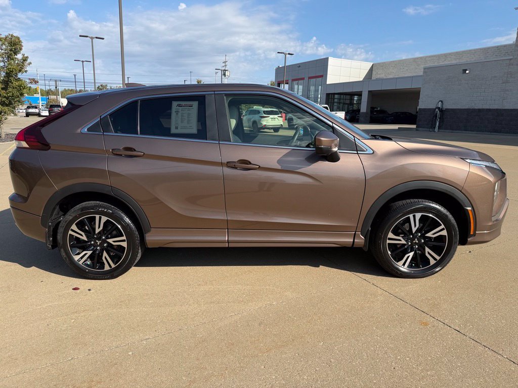 Used 2024 Mitsubishi Eclipse Cross SEL AWD/4WD image 6