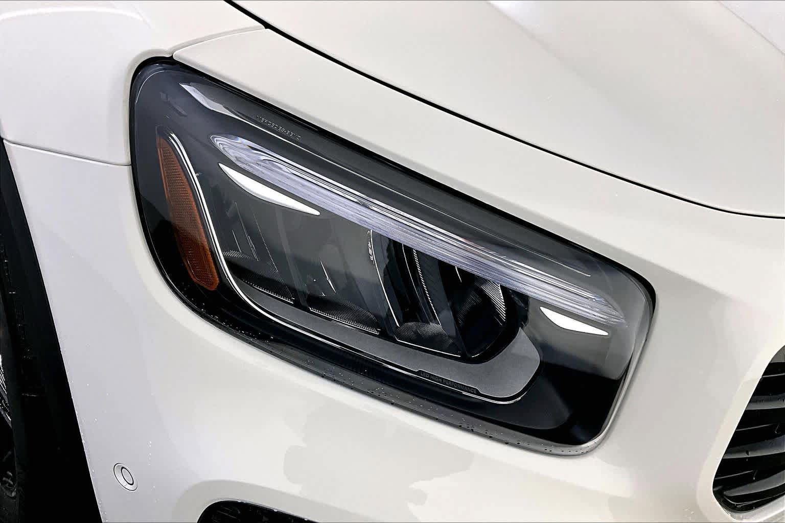 New 2026 Mercedes-Benz GLB 250 4MATIC image 16