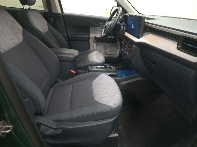 Used 2025 Ford Maverick XLT FWD image 3