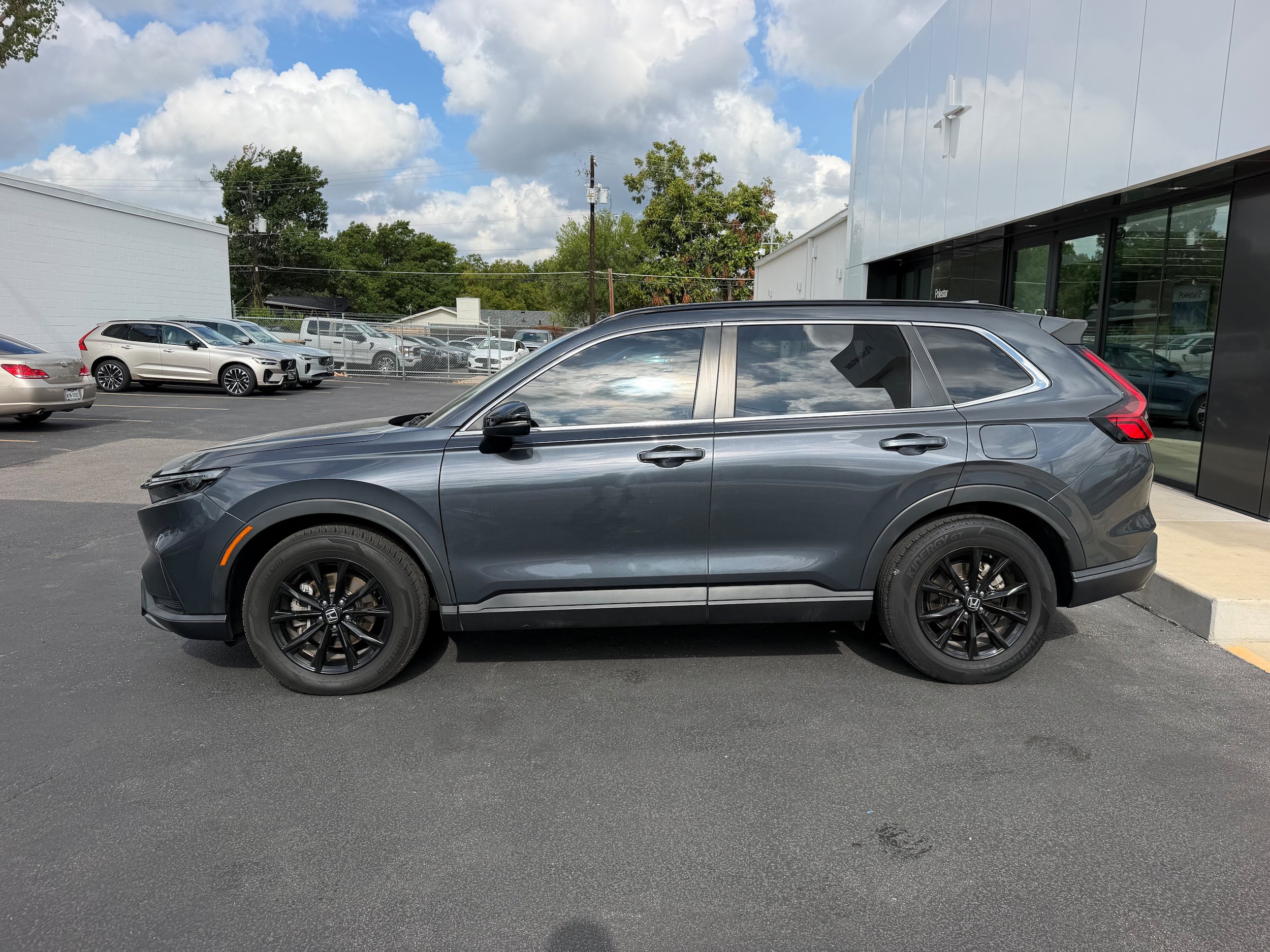 Used 2023 Honda CR-V Sport image 3