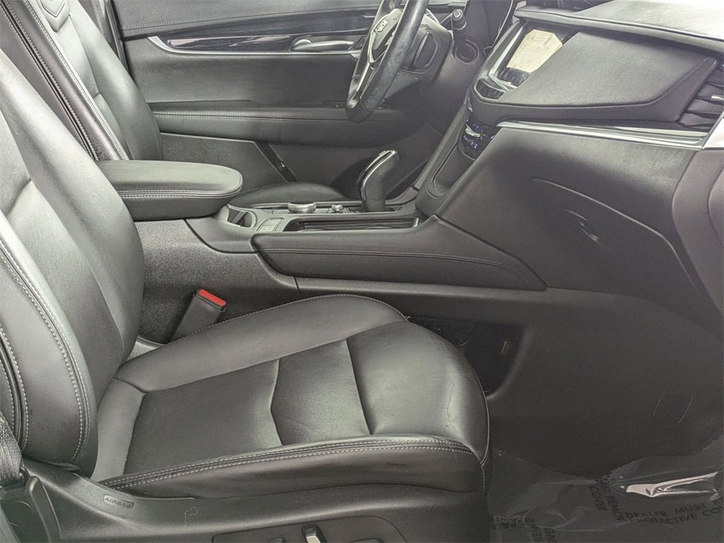 Used 2023 Cadillac XT5 Premium Luxury w/ LPO, Floor Liner Package image 33