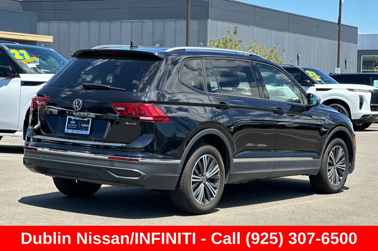 Used 2024 Volkswagen Tiguan Wolfsburg Edition AWD/4WD image 4