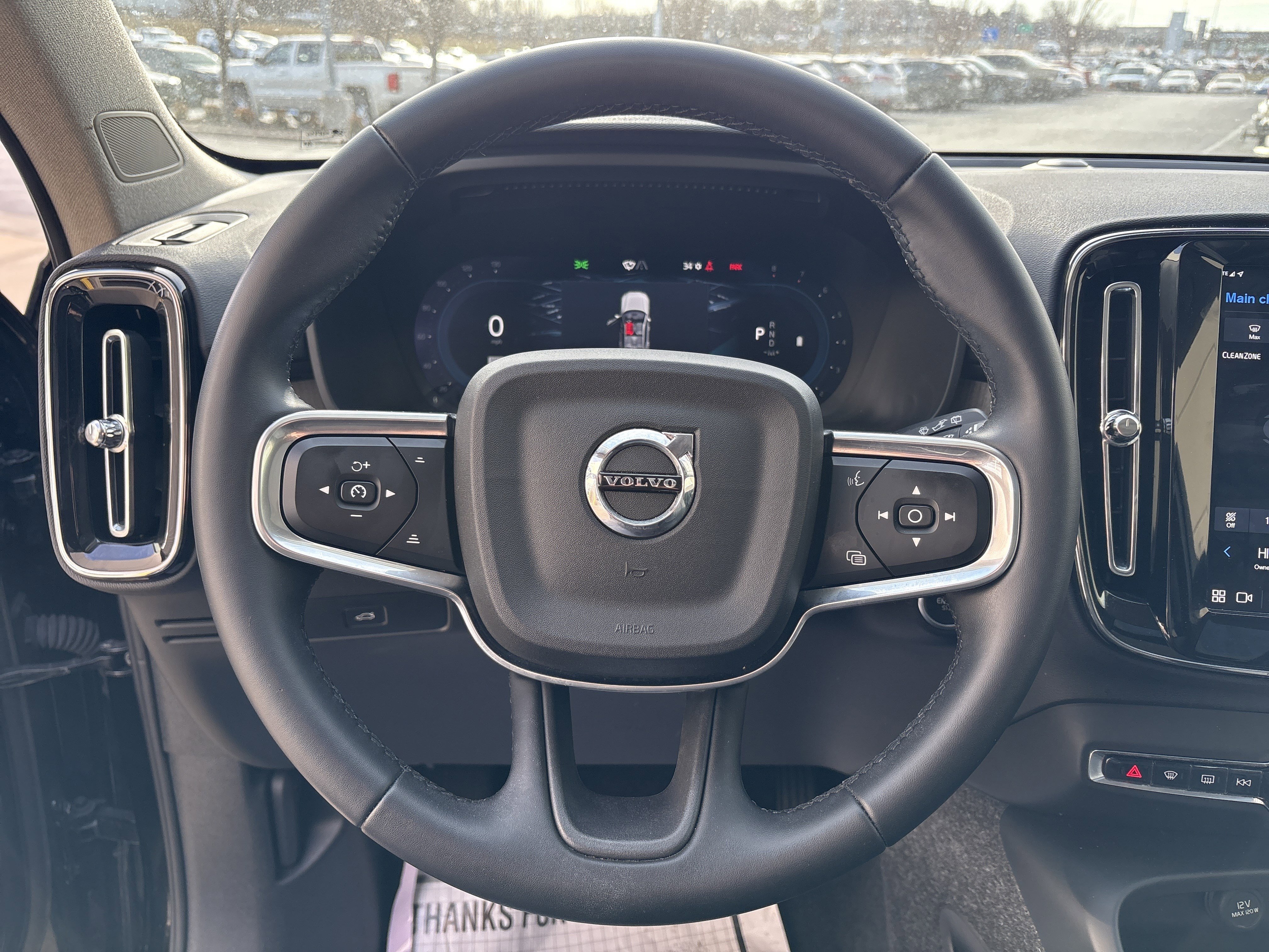 Used 2025 Volvo XC40 B5 Core image 18