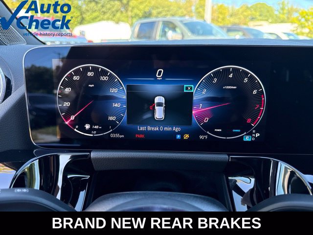 Used 2025 Mercedes-Benz GLA 250 4MATIC image 11