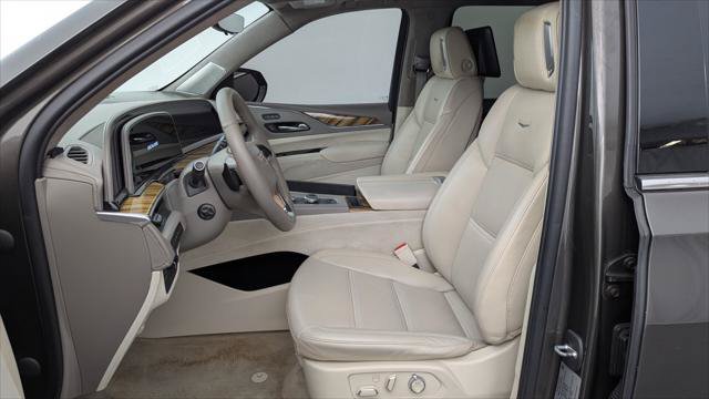 Used 2021 Cadillac Escalade ESV Premium Luxury Platinum AWD/4WD image 14