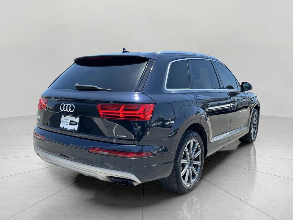 Used 2017 Audi Q7 2.0T Premium Plus w/ Premium Plus Package AWD/4WD image 6