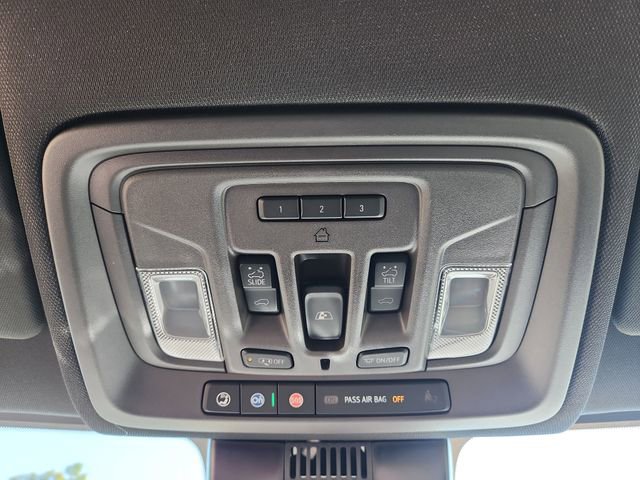 New 2026 GMC Sierra 2500 SLT w/ SLT Premium Package image 31