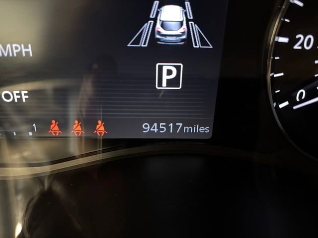 Used 2022 Nissan Kicks SR w/ Interior Electronics Package FWD image 17