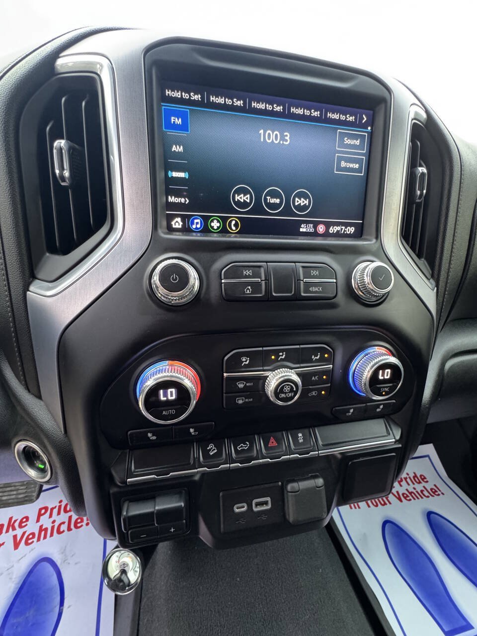Used 2022 GMC Sierra 2500 SLE w/ X31 Off-Road Package AWD/4WD image 37
