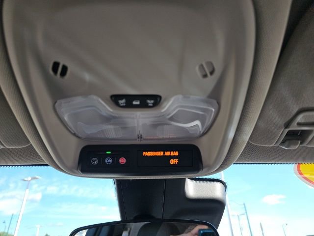 Used 2024 Buick Encore GX Sport Touring image 44