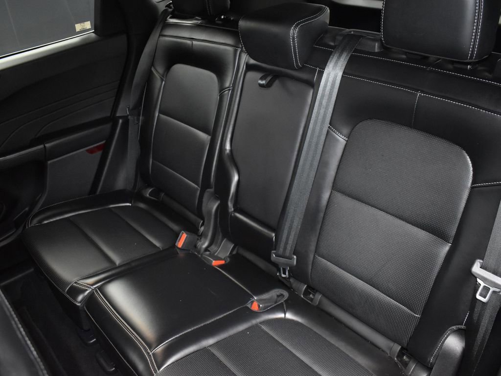 Used 2023 Ford Escape Platinum image 33