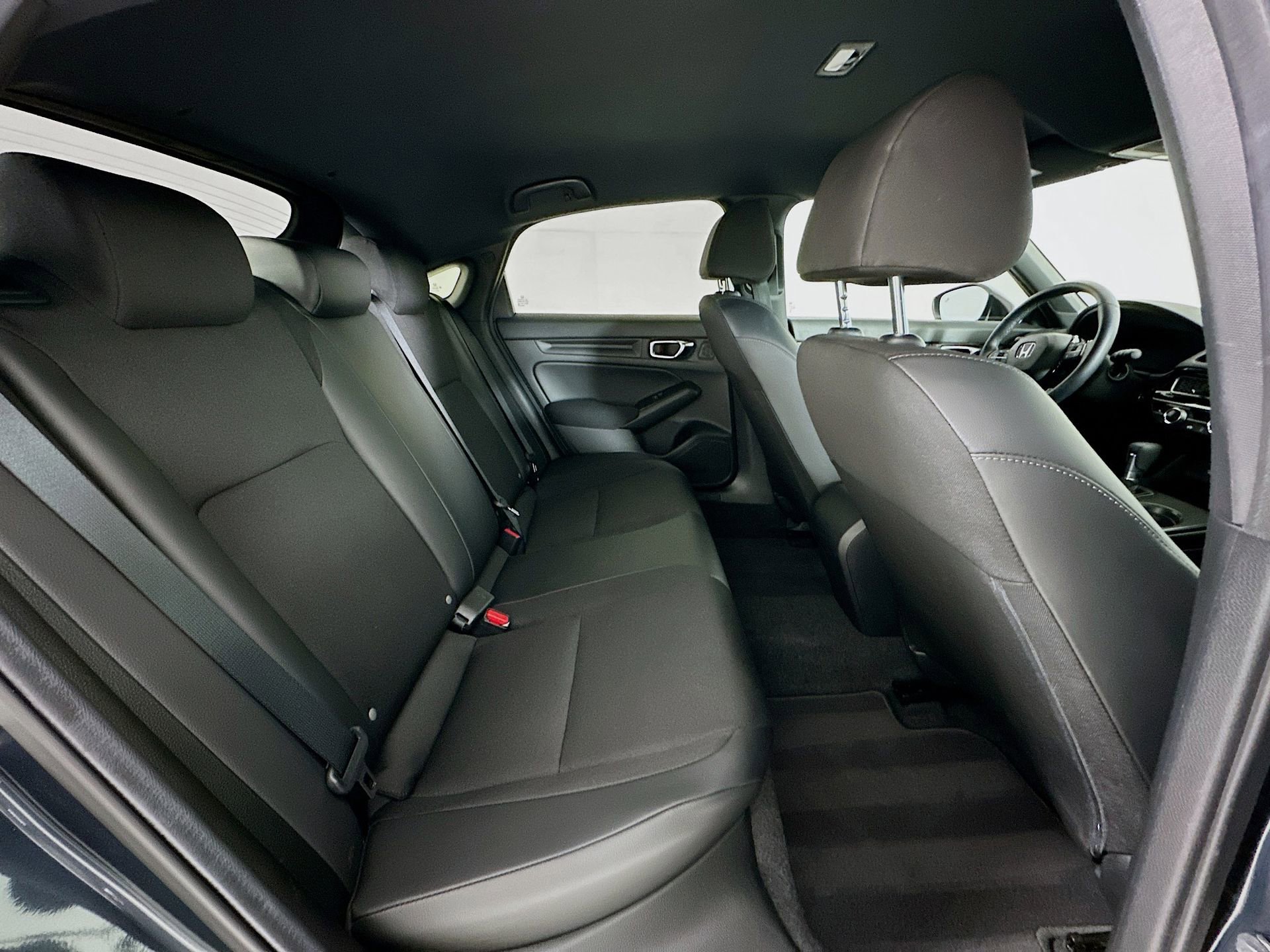 Used 2025 Honda Civic Sport image 27