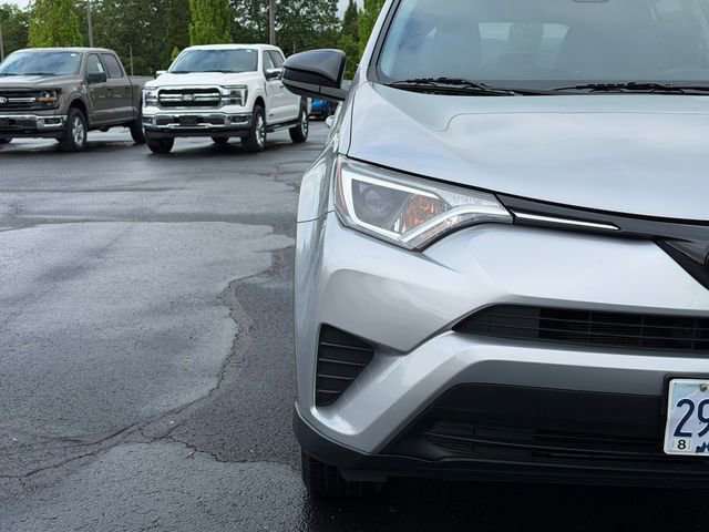 Used 2017 Toyota RAV4 LE w/ All Weather Liner Package AWD/4WD image 9