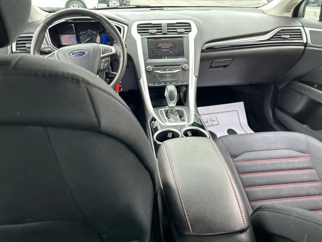 Used 2013 Ford Fusion SE FWD image 8
