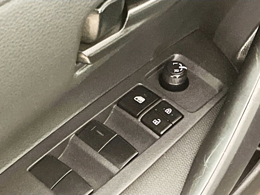 Used 2023 Toyota Corolla LE image 19