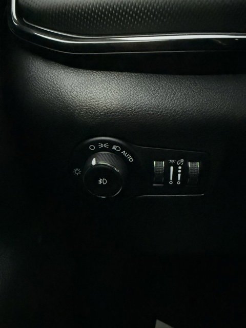 Used 2022 Jeep Compass Trailhawk w/ Trailhawk Elite Group image 30