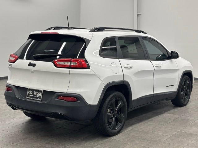 Used 2016 Jeep Cherokee High Altitude image 2