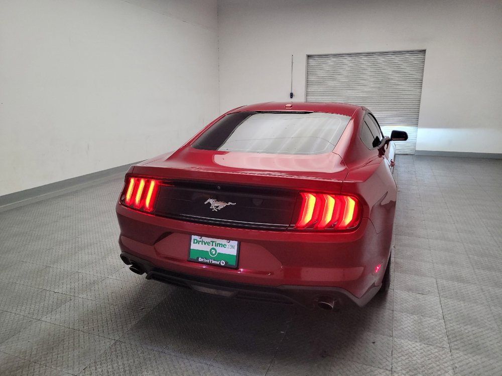 Used 2019 Ford Mustang Coupe RWD image 7