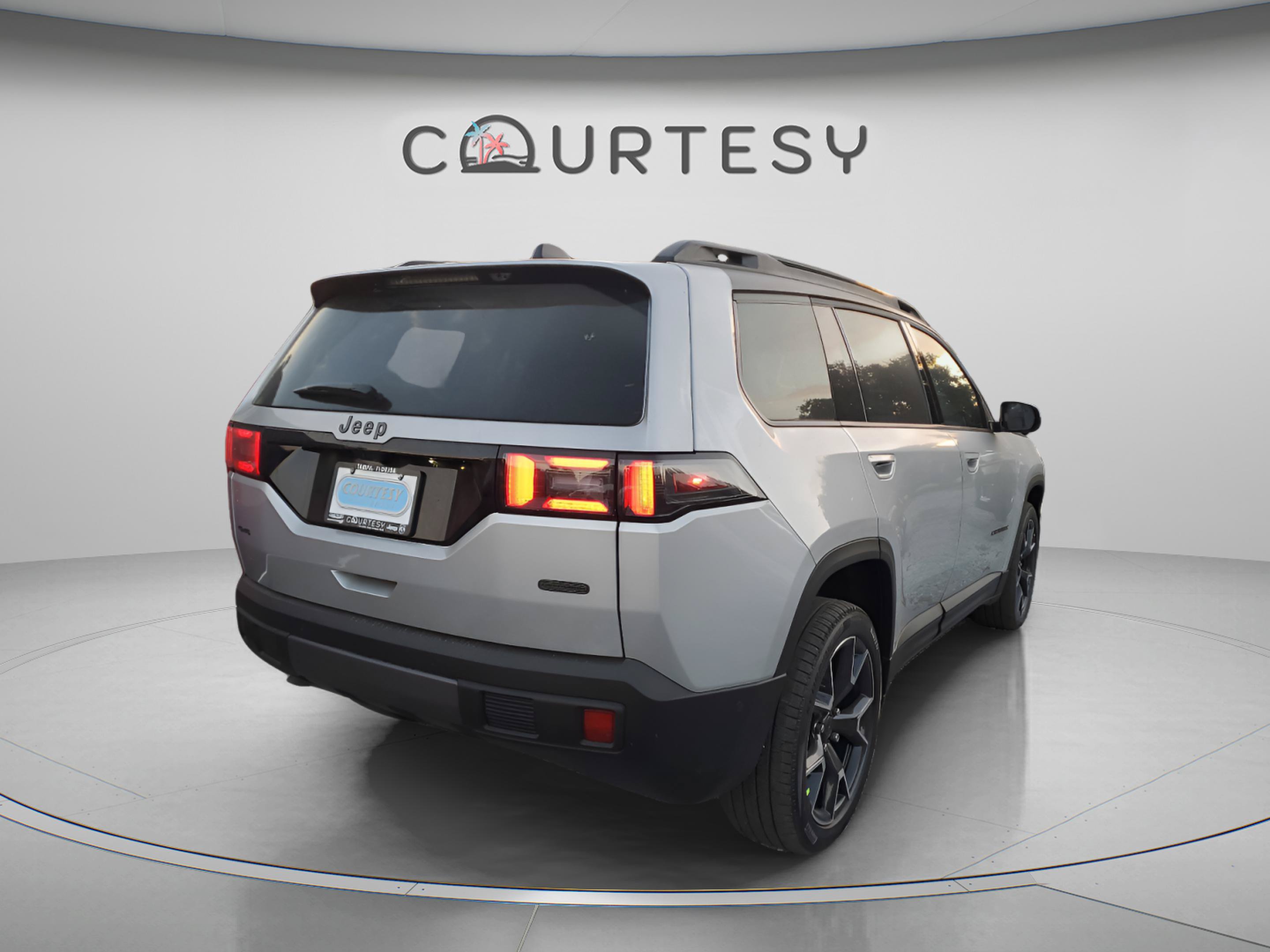 New 2026 Jeep Cherokee Overland w/ Advanced Pro Tech Group AWD/4WD image 3