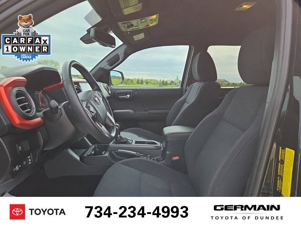 Used 2020 Toyota Tacoma TRD Off-Road AWD/4WD image 14