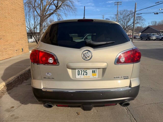 Used 2011 Buick Enclave CXL w/ Trailering Provision Package image 4