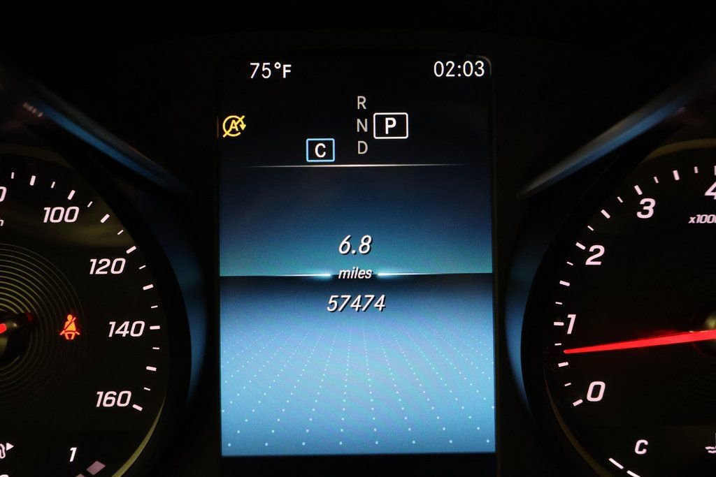 Used 2021 Mercedes-Benz GLC 300 4MATIC image 17