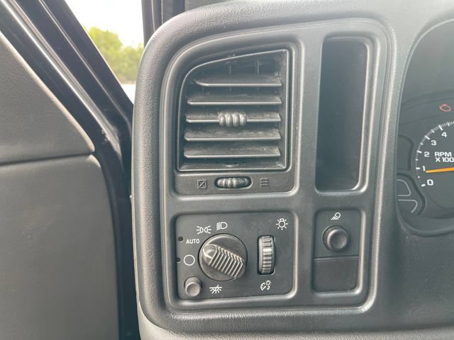Used 2003 Chevrolet Silverado 1500 2WD Regular Cab w/ Exterior Appearance Package image 20