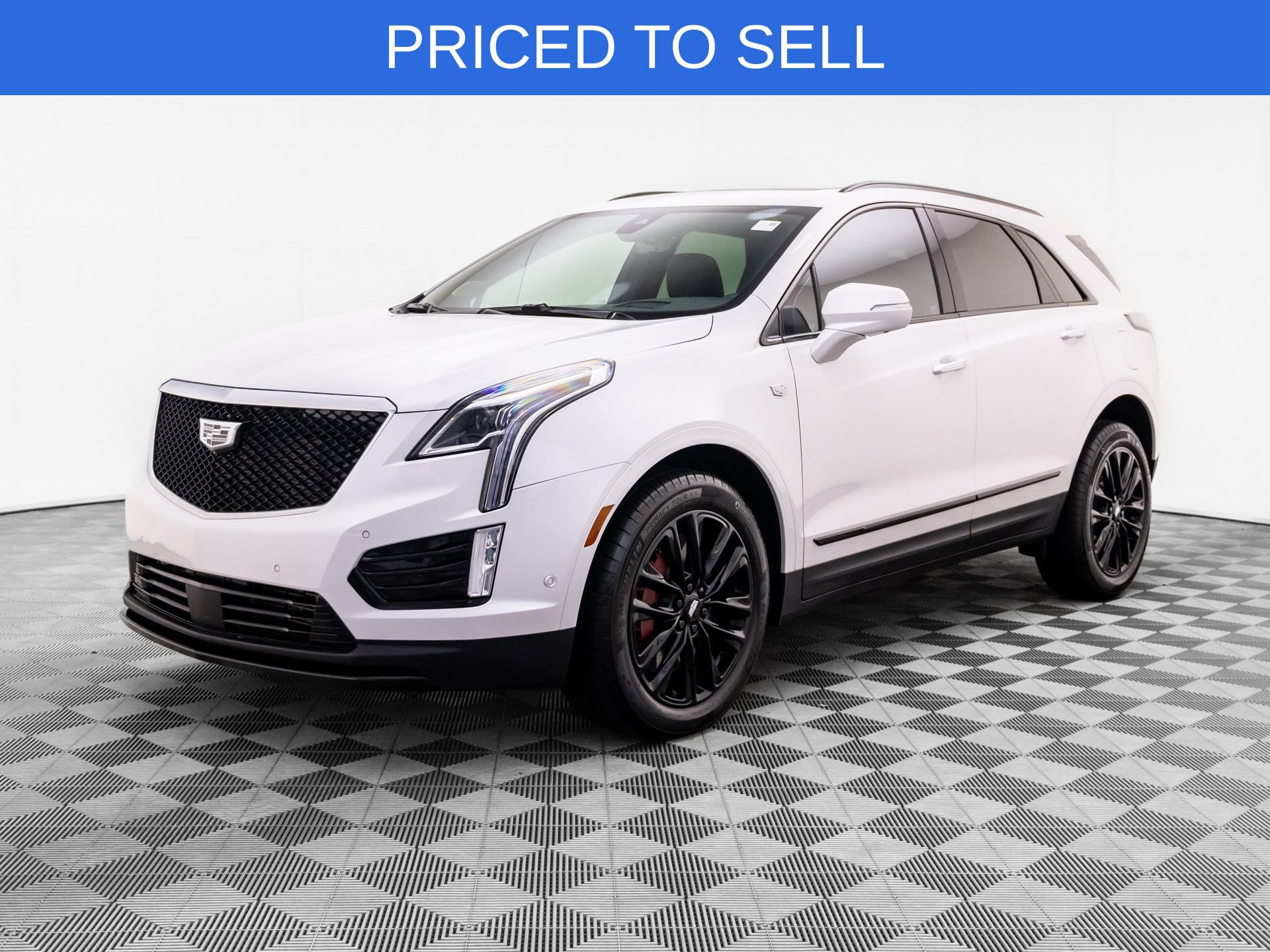 Certified 2026 Cadillac XT5 Sportv w/ LPO, Onyx Lite Package
