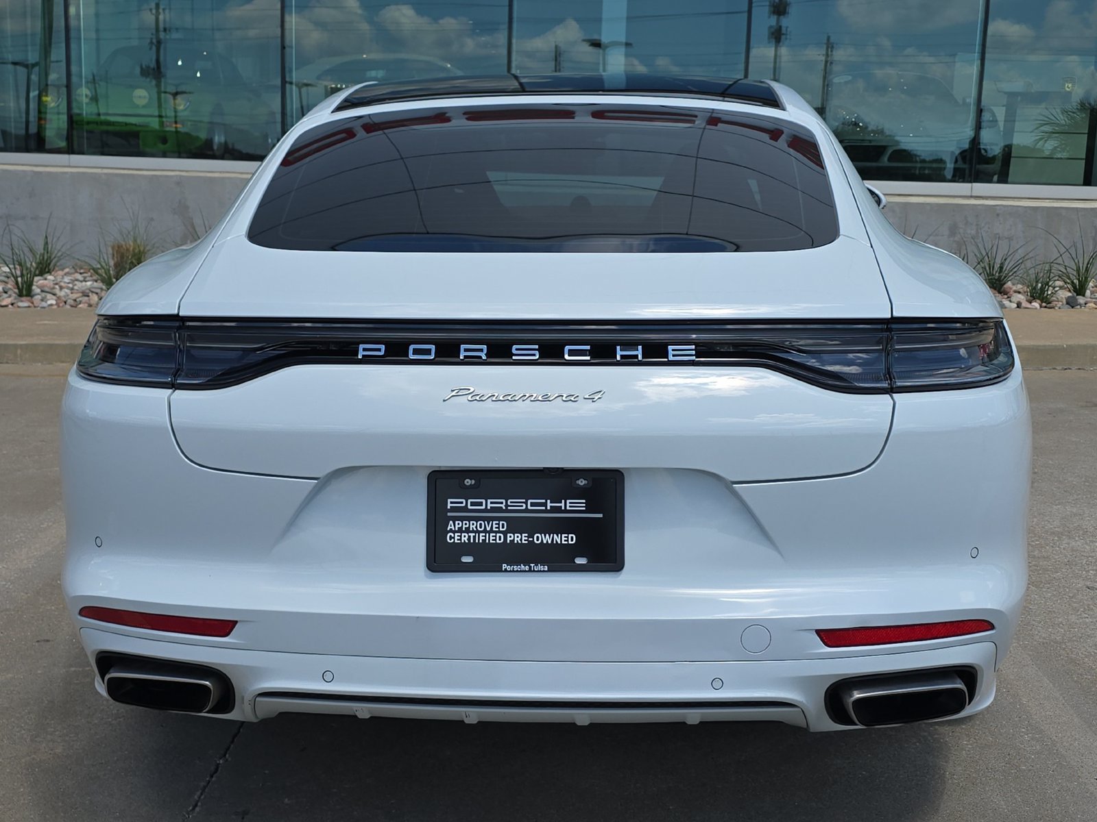 Certified 2023 Porsche Panamera 4 AWD/4WD image 6