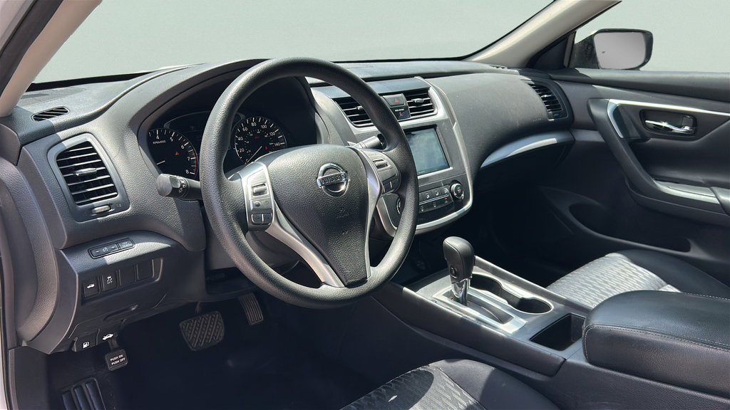 Used 2017 Nissan Altima 2.5 S w/ Power Driver Seat Package FWD image 11