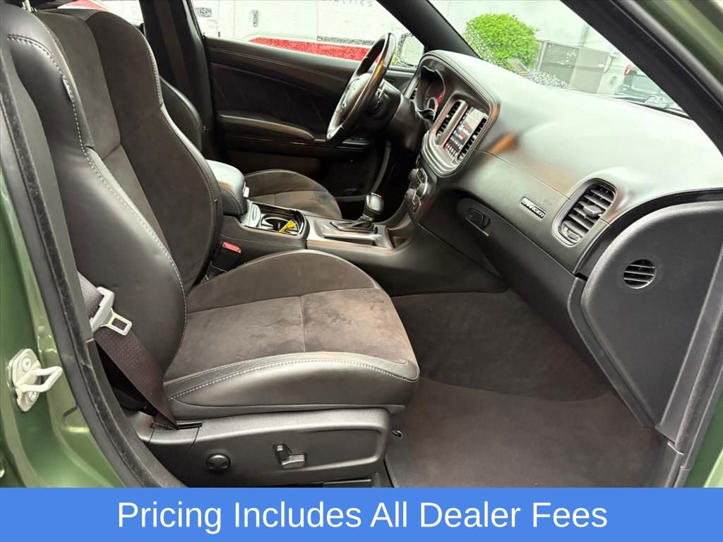 Used 2023 Dodge Charger R/T w/ Plus Group RWD image 17