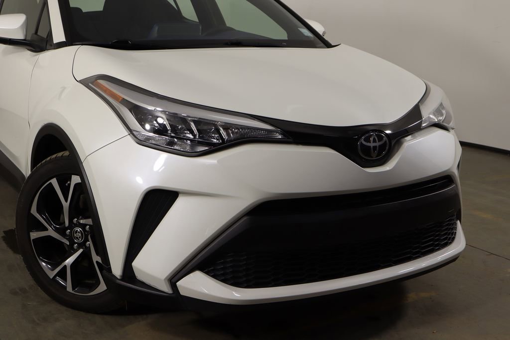 Used 2020 Toyota C-HR XLE image 43