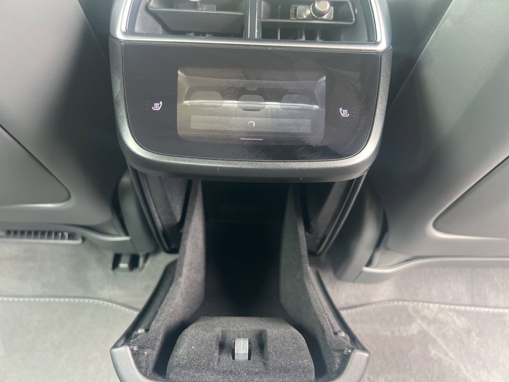 Used 2024 Lucid Air Touring image 46