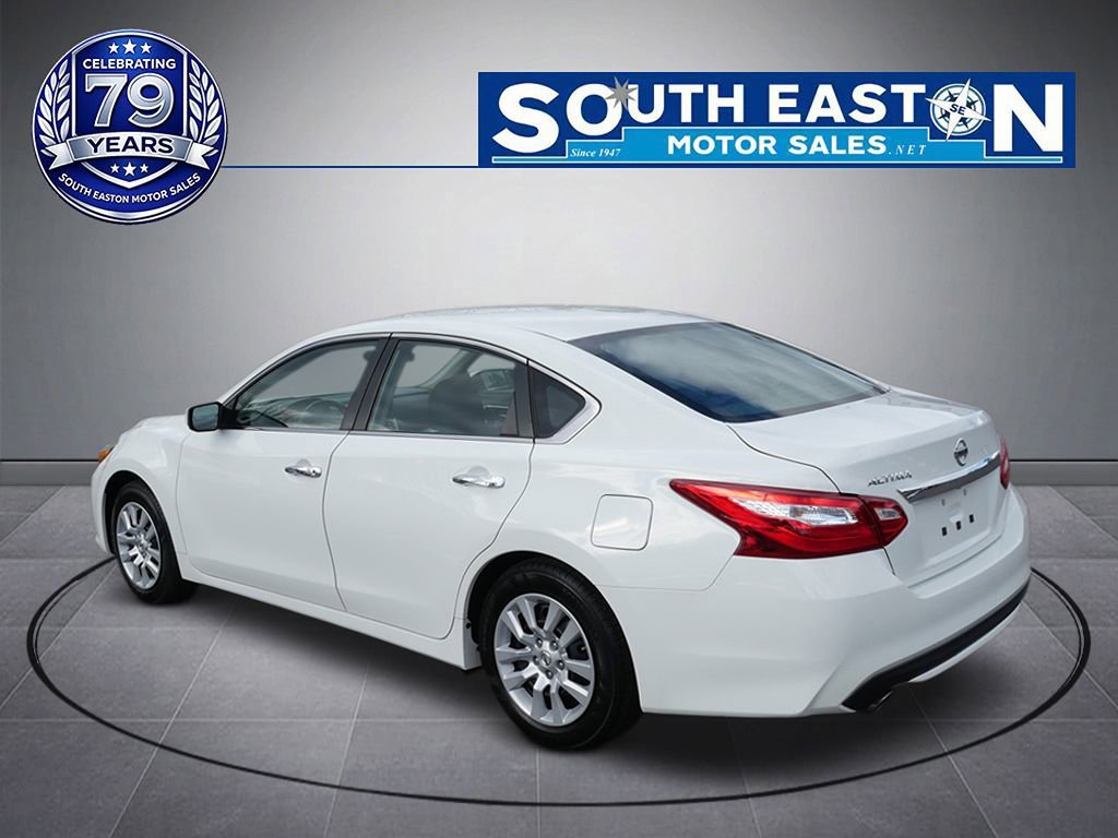 Used 2017 Nissan Altima 2.5 S FWD image 5