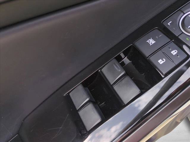 Used 2023 Lexus IS 300 w/ Comfort Package RWD image 12