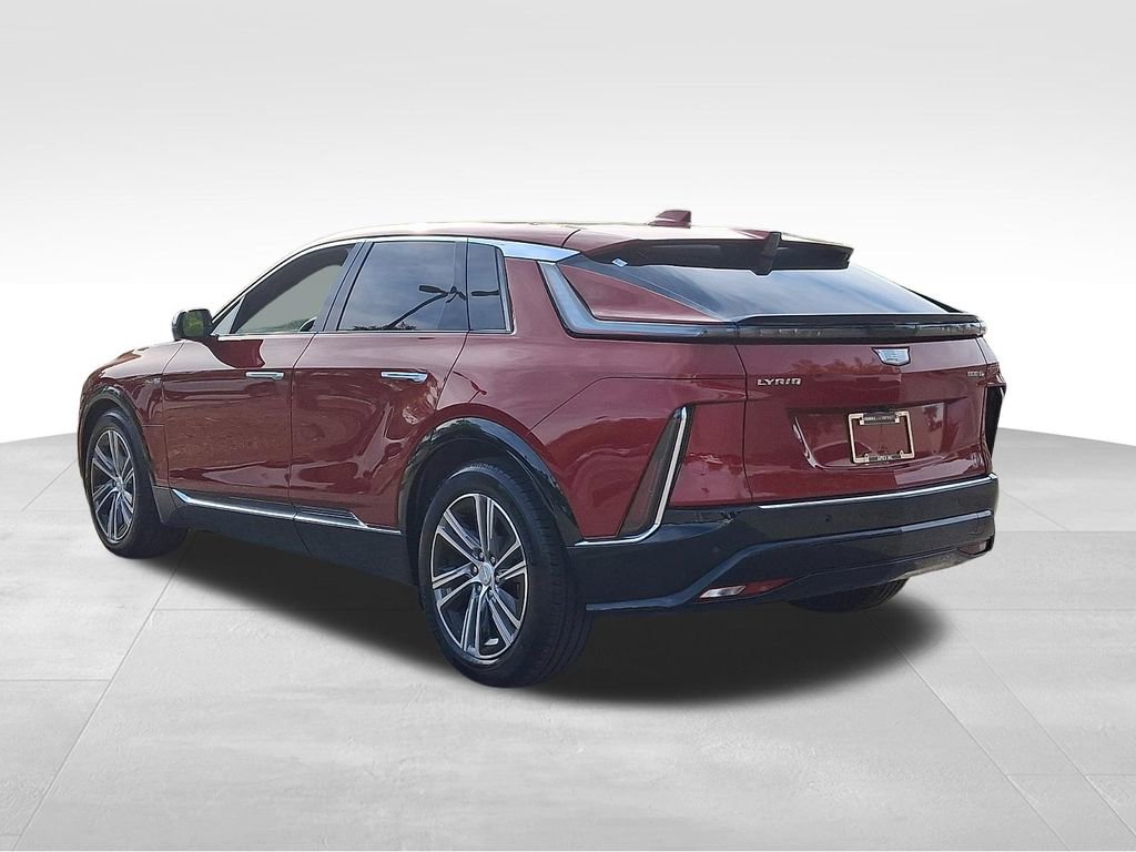 Used 2024 Cadillac Lyriq Luxury AWD/4WD image 4