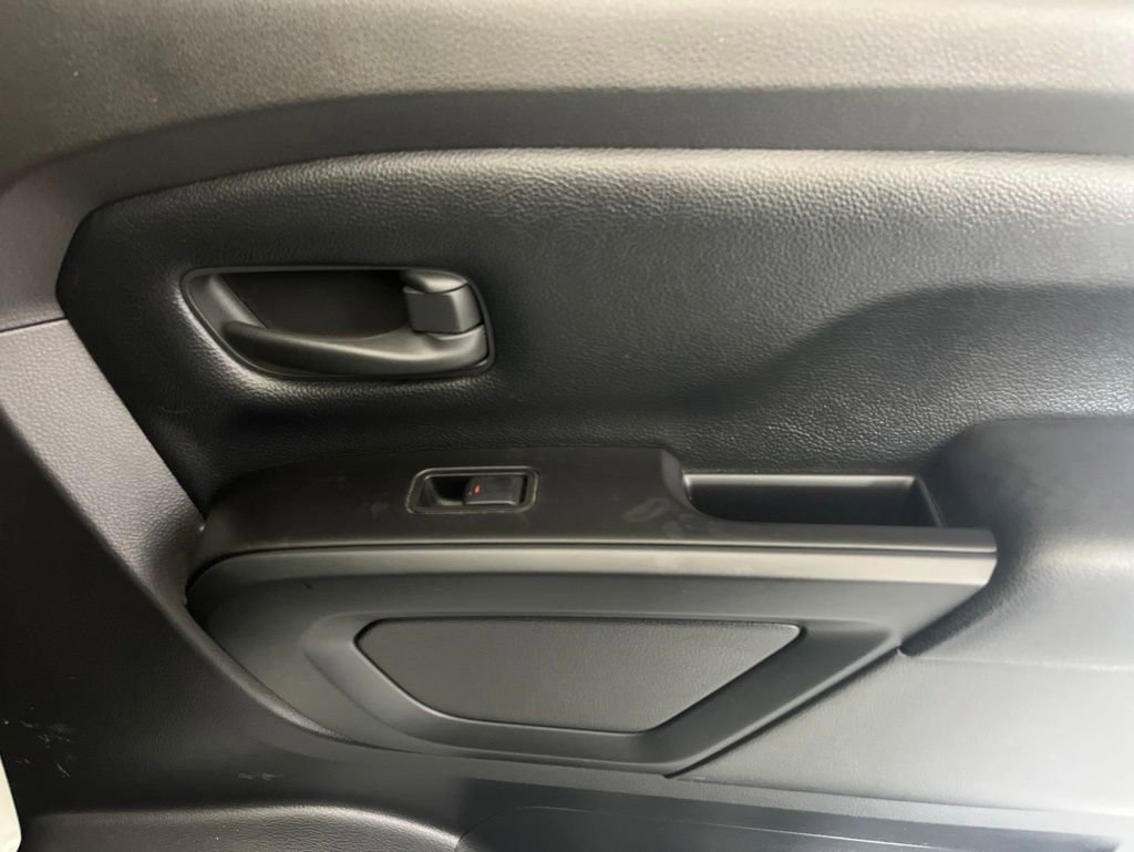 Used 2017 Nissan Titan S RWD image 50