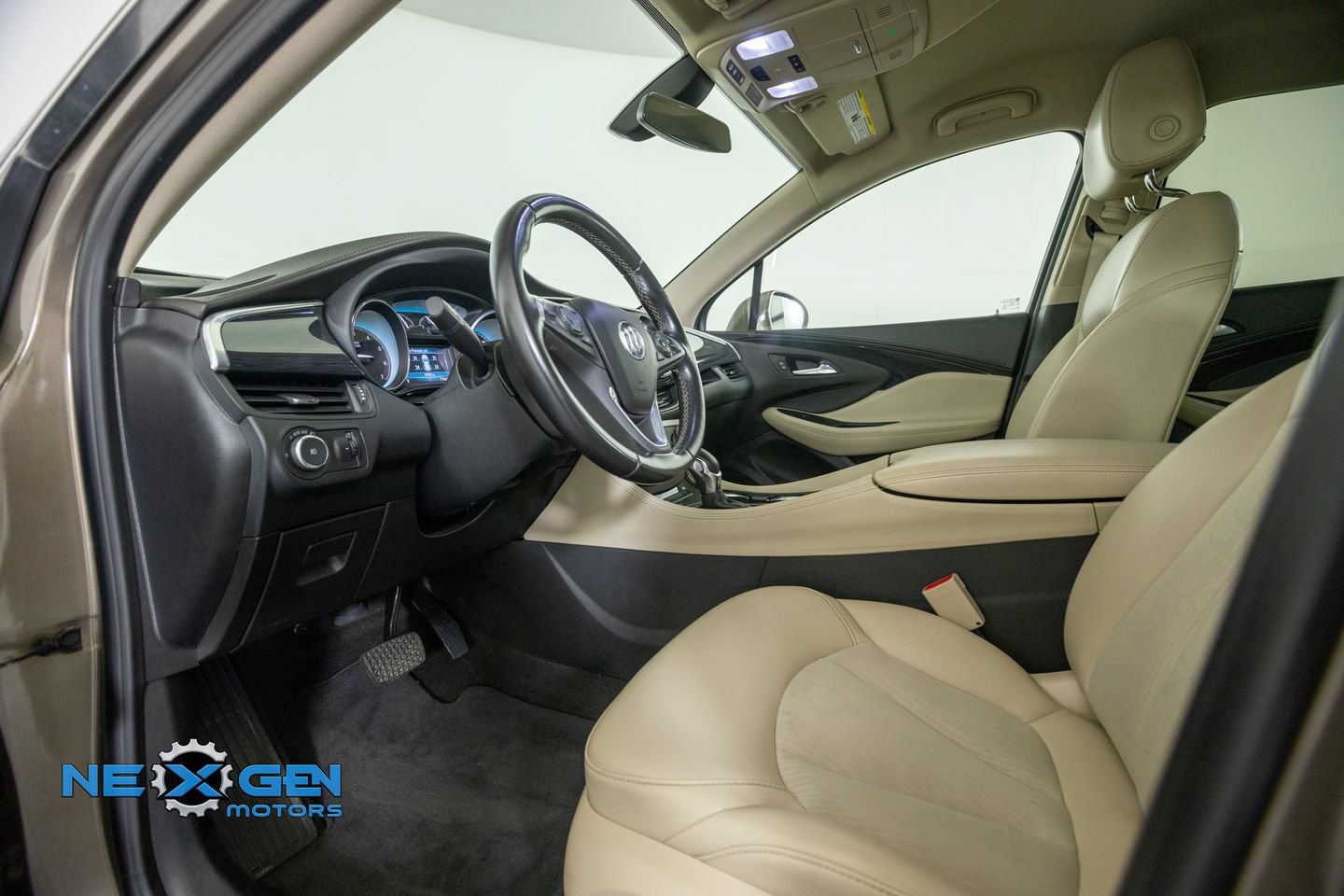 Used 2018 Buick Envision Preferred FWD image 10