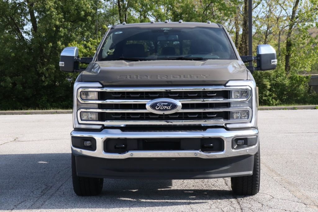 New 2026 Ford F350 King Ranch w/ Chrome Package AWD/4WD image 3