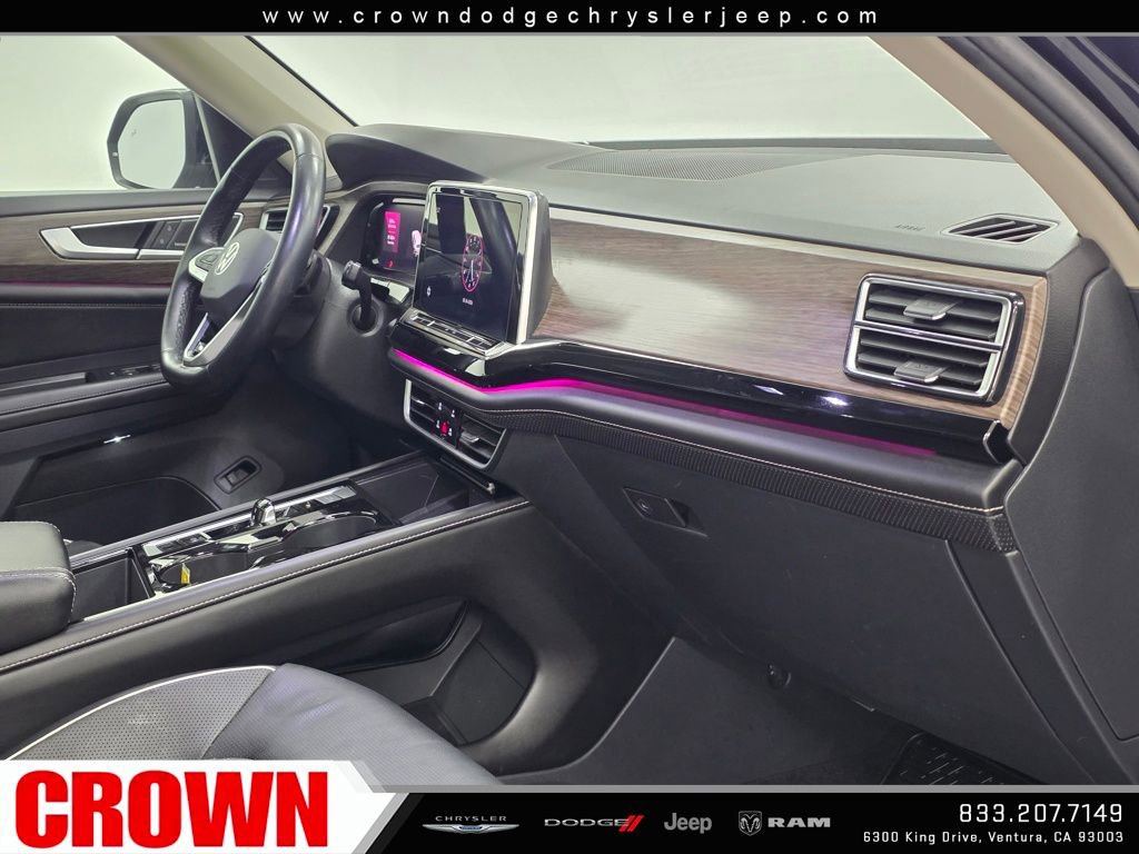 Used 2024 Volkswagen Atlas SEL Premium R-Line image 14