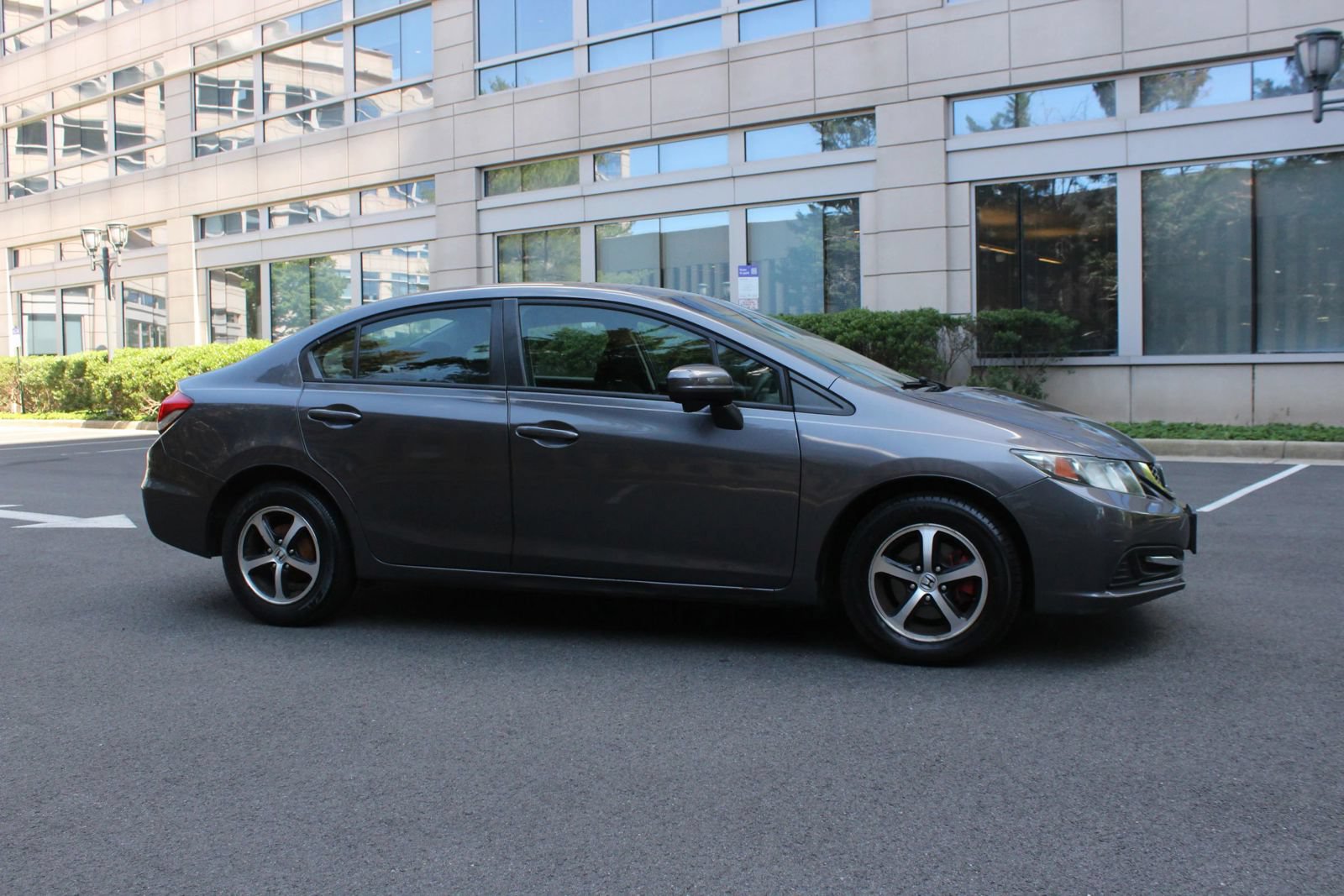 Used 2015 Honda Civic SE image 2