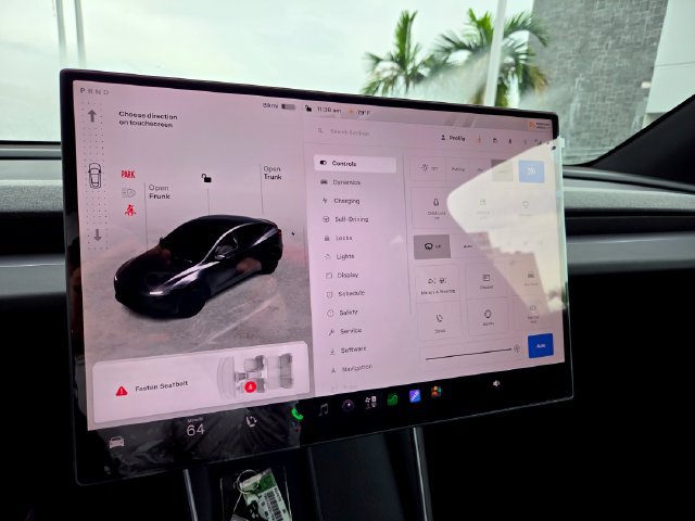 Used 2026 Tesla Model Y 2WD image 28