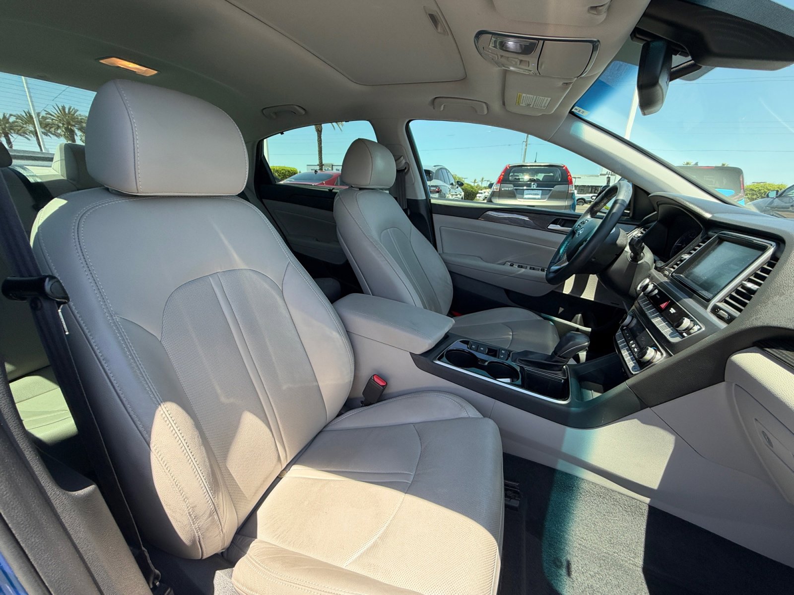 Used 2018 Hyundai Sonata Limited w/ Limited Ultimate Package 03 FWD image 19