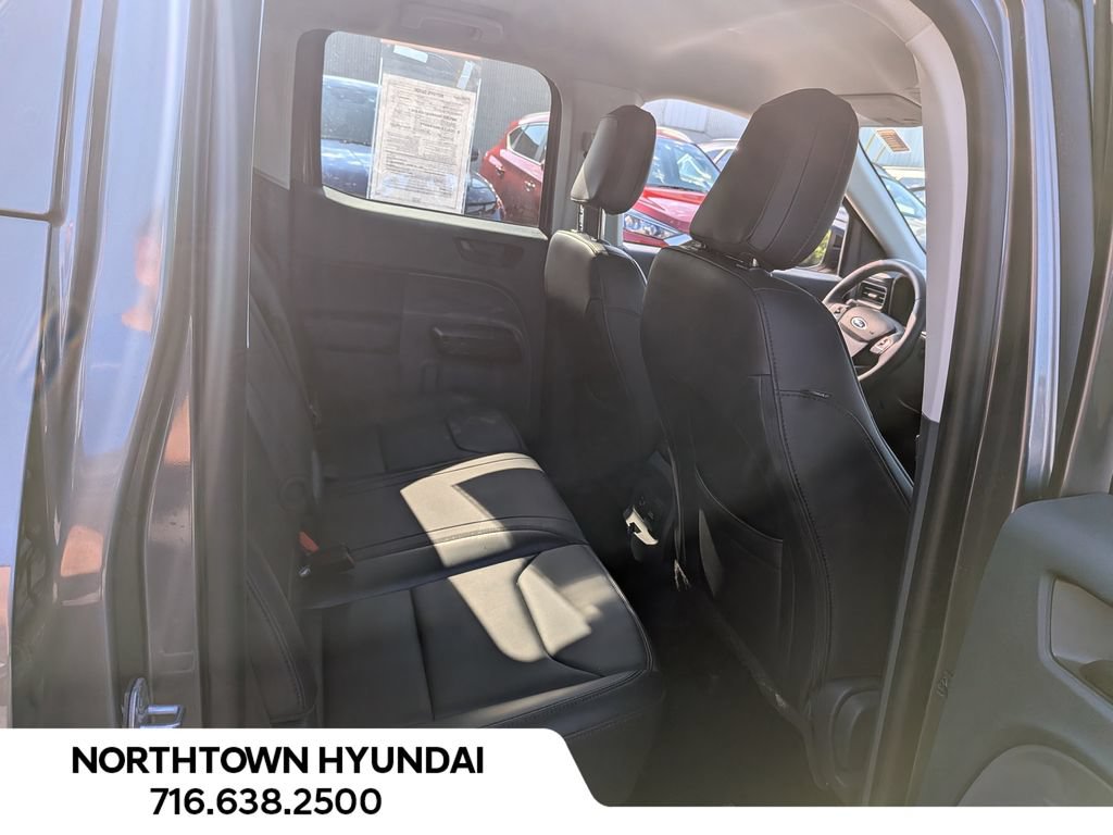 Used 2023 Ford Maverick Lariat w/ Lariat Luxury Package AWD/4WD image 31