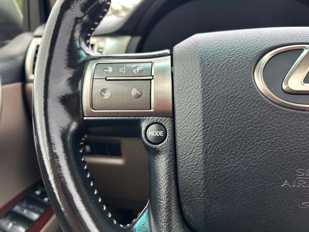 Used 2018 Lexus GX 460 Premium w/ Premium Package AWD/4WD image 27