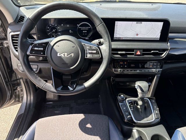 Used 2024 Kia Seltos S AWD/4WD image 17