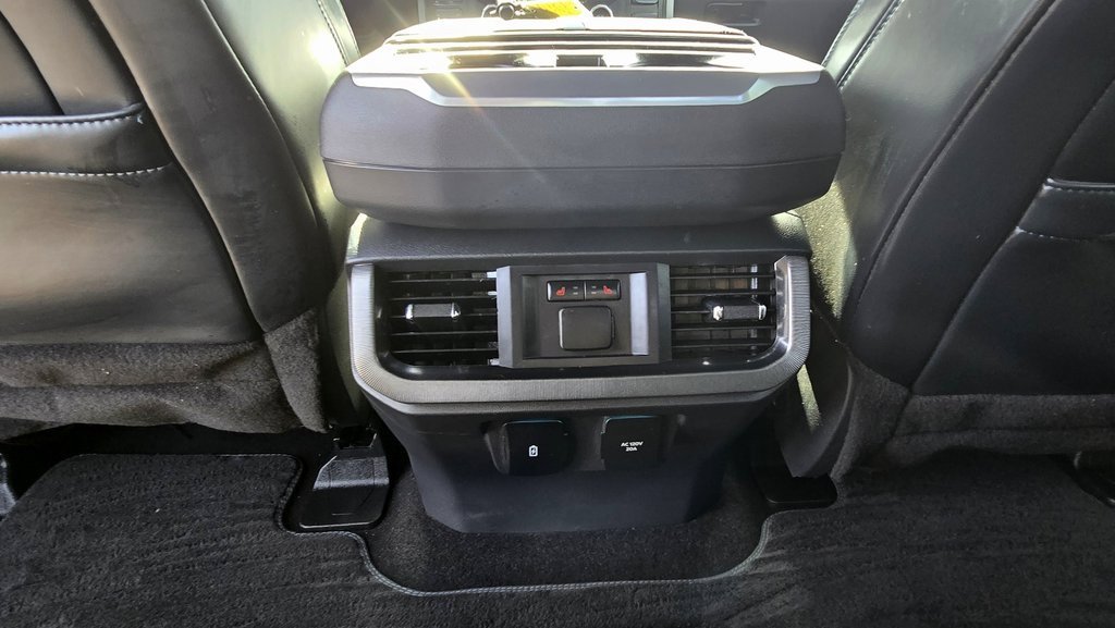 Used 2024 Ford F150 Platinum image 35